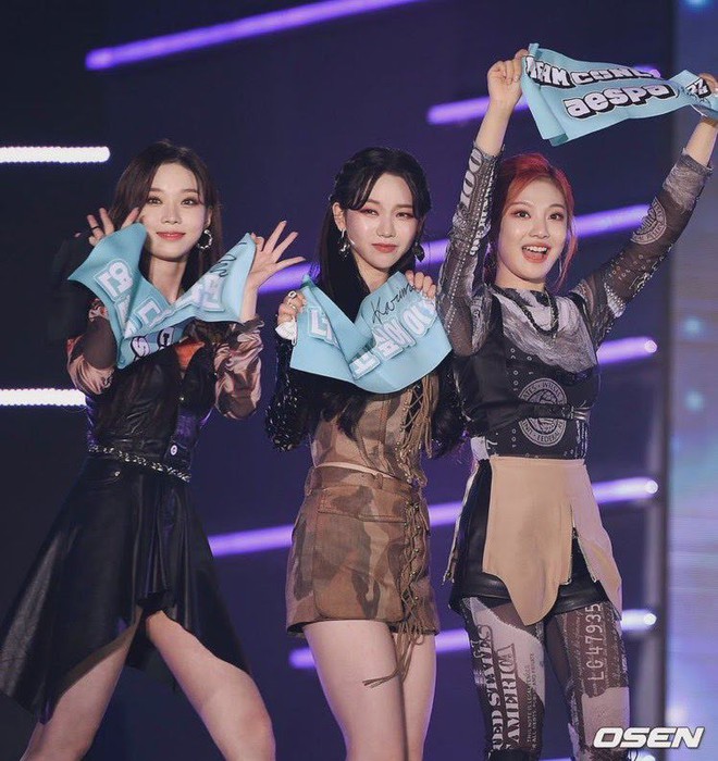 Thành viên Nhật của aespa bị báo Hàn cho bay màu ở Dream Concert, 5 lần 7 lượt chịu bất công khiến fan phẫn nộ - Ảnh 3.