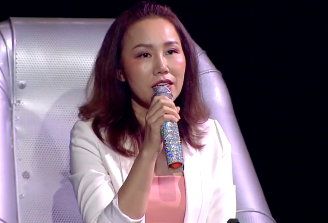 Kh&ocirc;ng ai tắm 2 lần tr&ecirc;n 1 d&ograve;ng s&ocirc;ng nhưng Ali Ho&agrave;ng Dương lại g&acirc;y tranh c&atilde;i c&ugrave;ng 1 vấn đề qua 2 v&ograve;ng thi - Ảnh 4.