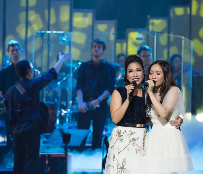 Diva Mỹ Linh nhắn gửi con g&aacute;i Mỹ Anh: Vượt khổ th&igrave; mẹ biết rồi nhưng vượt sướng chắc cũng chả dễ hơn - Ảnh 3.