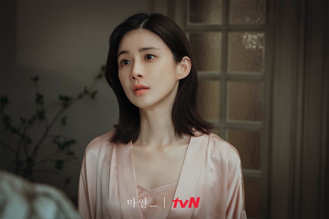 Mợ út Lee Bo Young trong Mine đẹp và giàu là thế, vậy mà đi phỏng vấn SM Entertainment thì bị loại thẳng! - Ảnh 3.