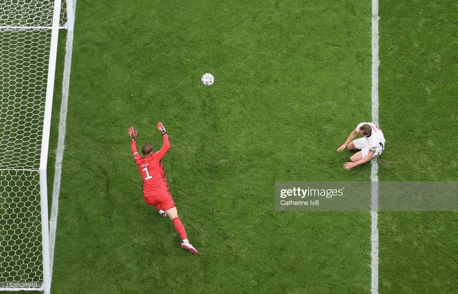 Thắng áp đảo đại kình địch Đức, tuyển Anh giành vé vào tứ kết Euro 2020 - Ảnh 3.