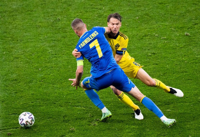 Đ&aacute;nh bại Thụy Điển bằng b&agrave;n thắng v&agrave;ng ph&uacute;t 120+1, Ukraine gặp ĐT Anh ở tứ kết Euro 2020 - Ảnh 9.