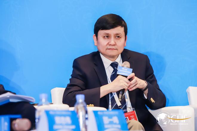 Chuy&ecirc;n gia nhận định Trung Quốc c&oacute; thể mở cửa&nbsp;trở lại&nbsp;v&agrave;o nửa đầu năm 2022 - Ảnh 1.