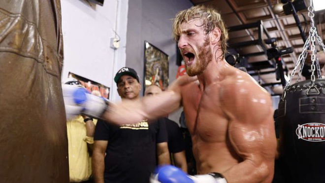 Điều g&igrave; sẽ xảy đến nếu tay đấm tỷ đ&ocirc; Floyd Mayweather phải nhận thất bại g&acirc;y sốc trước Logan Paul - Ảnh 2.