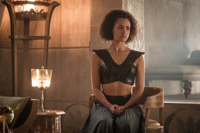 V&igrave; cảnh n&oacute;ng hở 100%, nữ ch&iacute;nh Game of Thrones ngậm ng&ugrave;i bị ảnh hưởng cả sự nghiệp - Ảnh 1.
