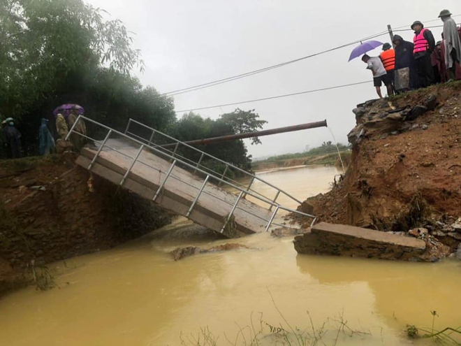 Thuỷ Tiên chính thức kết thúc dự án hỗ trợ miền Trung với loạt ảnh khánh thành sửa chữa 2 cây cầu hư hỏng do lũ lụt - Ảnh 3.