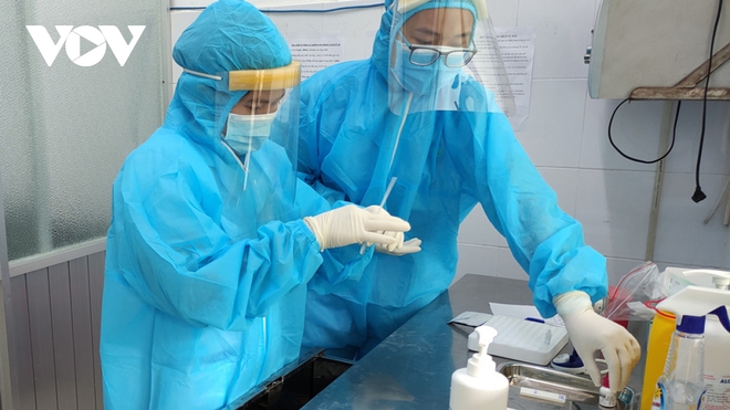 Bệnh viện Qu&acirc;n y 4 (B&igrave;nh Dương) dỡ bỏ c&aacute;ch ly y tế v&agrave; hoạt động trở lại - Ảnh 1.