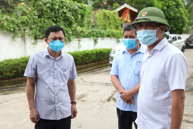 Hà Tĩnh tiếp tục phong tỏa 1 thôn có 2 ca dương tính với SARS-CoV-2 - Ảnh 2.
