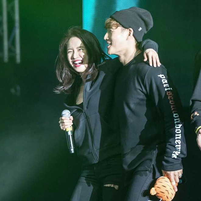 Song Ji Hyo bất ngờ nhảy bổ ôm chặt Jong Kook, thuyền SpartAce lần nữa ra khơi! - Ảnh 5.