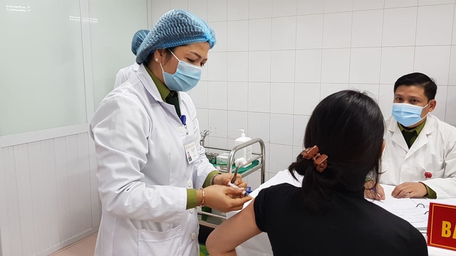 Hơn 6.000 người đăng k&yacute; thử nghiệm giai đoạn 3 vắc xin COVID-19 Nano Covax của Việt Nam - Ảnh 1.