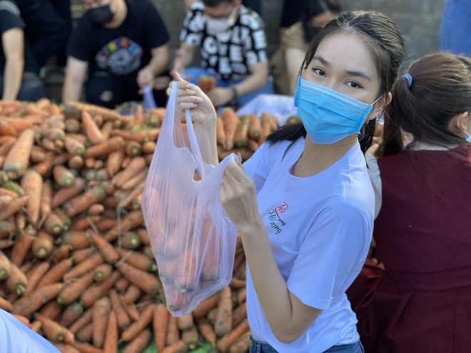 Xuân Bắc chốt 5000 đơn với 85 tấn hàng, &quot;chị Nguyệt thảo mai&quot; và dàn sao Vbiz nao nức nhập cuộc livestream giải cứu nông sản mùa dịch - Ảnh 11.