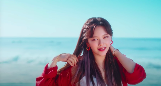 B&agrave;i mới của TWICE rất đẹp: Chưa uống m&agrave; đ&atilde; say với bữa tiệc visual lung linh, đậm vibe m&ugrave;a h&egrave; - Ảnh 8.