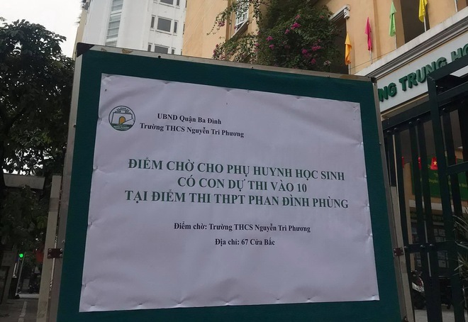 Hà Nội lập điểm chờ cho phụ huynh, điểm ăn nghỉ cho giáo viên kỳ thi vào lớp 10 - Ảnh 1.