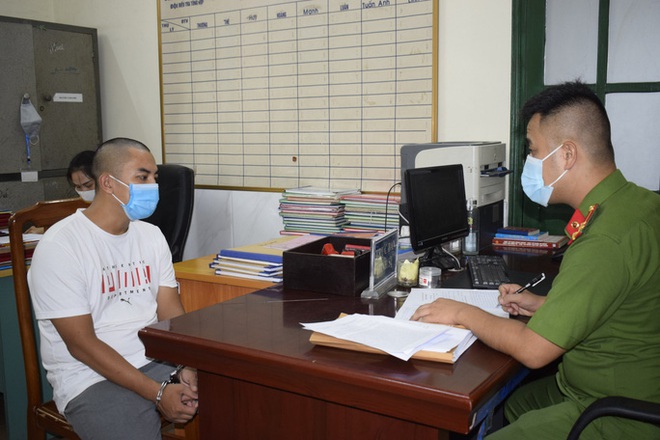 Tạm giữ c&aacute;n bộ CDC Hải Dương l&agrave;m giả chữ k&yacute; để cấp giấy x&eacute;t nghiệm ph&ograve;ng dịch - Ảnh 1.