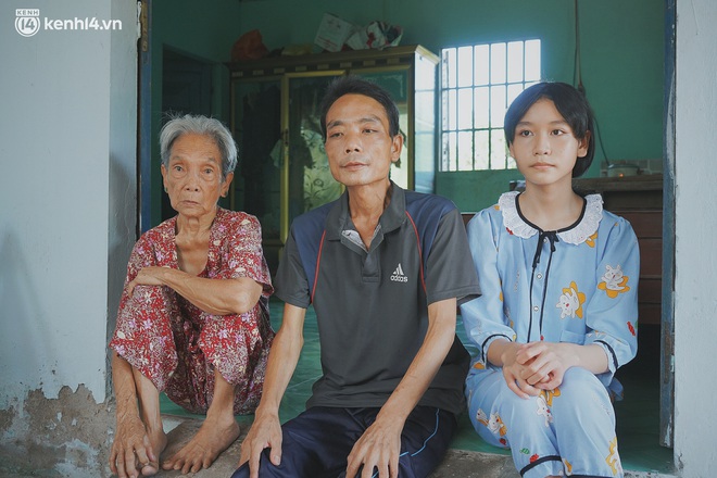 Mẹ bỏ đi, nữ sinh 14 tuổi khóc cạn nước mắt, cầu xin một cơ hội để cứu lấy người cha mắc bệnh hiểm nghèo - Ảnh 11. Mẹ bỏ đi, nữ sinh 14 tuổi khóc cạn nước mắt, cầu xin một cơ hội để cứu lấy người cha mắc bệnh hiểm nghèo - Ảnh 11.