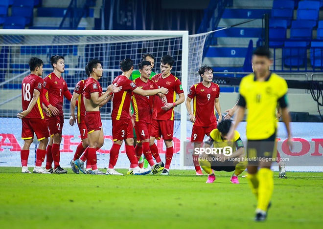 Tết này, bóng đá sẽ về nhà với NHM đội tuyển Việt Nam tại vòng loại thứ 3 World Cup 2022 - Ảnh 1.