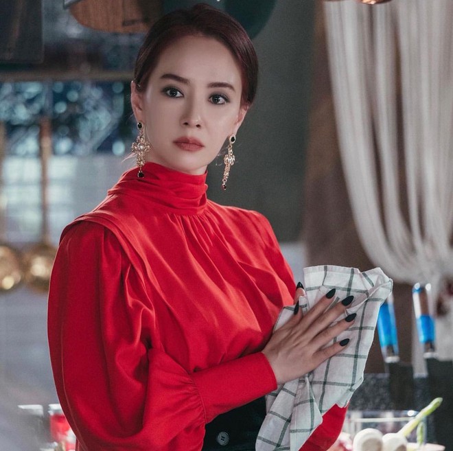 Phát sốt với visual bùng nổ của mợ ngố Song Ji Hyo ở Bàn Tiệc Phù Thủy, ai dám tin chị đẹp 40 tuổi rồi! - Ảnh 7.
