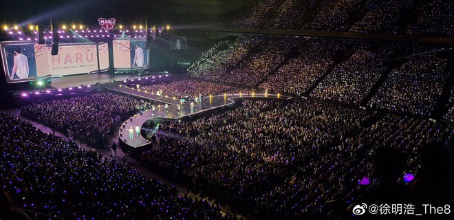Fandom được idol huấn luyện đọc fanchant đỉnh nhất Kpop: Như rapper skill v&ocirc; địch, chỉ đợi hết dịch để bung lụa - Ảnh 1.