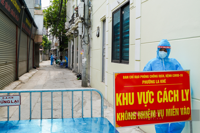Diễn biến dịch ngày 20/7: Hà Nội phát hiện thêm 19 ca dương tính SARS-CoV-2; Cả gia đình mắc COVID-19, 3 người mất trong nửa tháng - Ảnh 1.