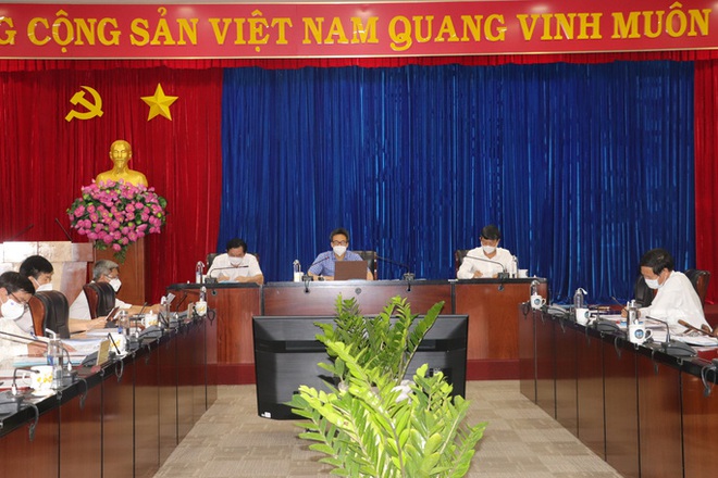 Phó Thủ tướng Vũ Đức Đam: Đầu năm 2022 sẽ có đủ vắc-xin tiêm cho toàn dân - Ảnh 2.