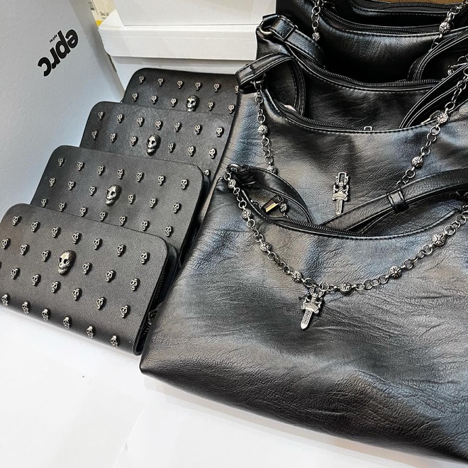 Thời này kiếm tiền thế: Order Taobao vài chục ngàn bán vài trăm, giàu không chưa biết chỉ thấy khó khăn đủ đường - Ảnh 2. Thời này kiếm tiền thế: Order Taobao vài chục ngàn bán vài trăm, giàu không chưa biết chỉ thấy khó khăn đủ đường - Ảnh 2.