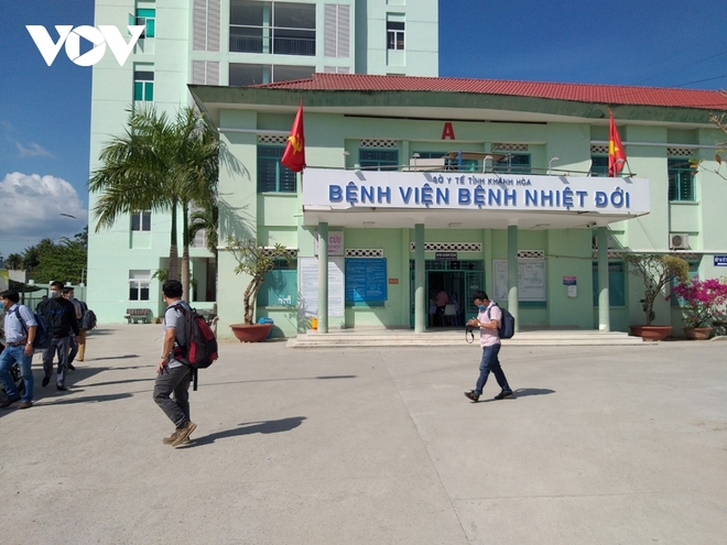 Khánh Hòa có 5 ca tử vong liên quan Covid-19, số ca mắc trong cộng đồng tăng - Ảnh 1.