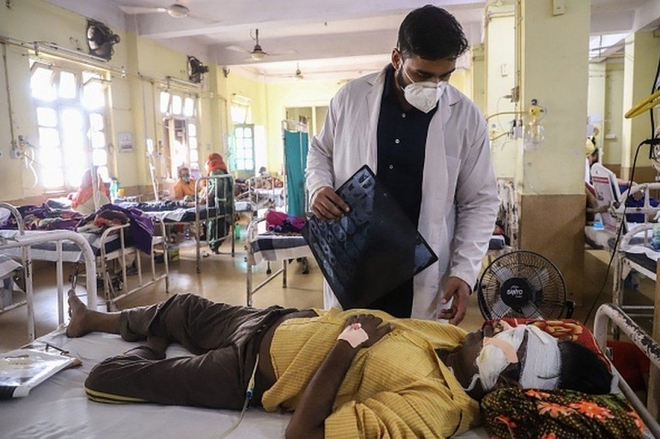 Ấn Độ ghi nhận hơn 4.000 ca tử vong do bệnh nấm đen - Ảnh 1.