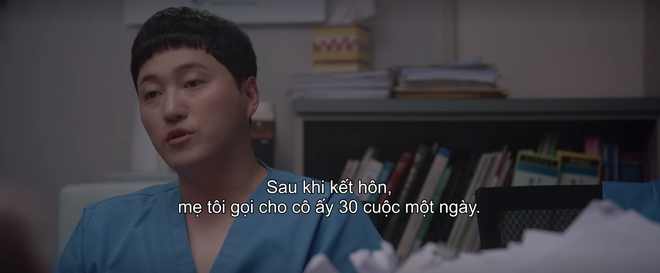 Hospital Playlist có bà mẹ chồng siêu quái thai và ghê gớm: Xài xể vì cái nhẫn 2 carat, ngày gọi 30 cuộc làm con dâu trầm cảm - Ảnh 6.