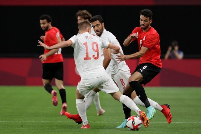 Dàn sao Euro 2020 gây thất vọng, Olympic Tây Ban Nha bị Ai Cập chia điểm - Ảnh 4.