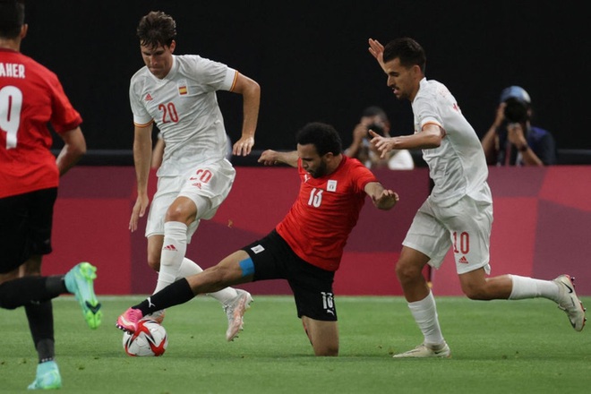 Dàn sao Euro 2020 gây thất vọng, Olympic Tây Ban Nha bị Ai Cập chia điểm - Ảnh 8.
