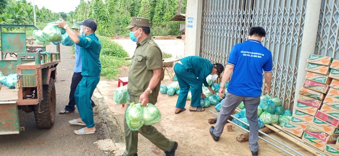 Đắk Lắk: Phong tỏa một buôn có hàng chục ca mắc Covid-19 - Ảnh 1.