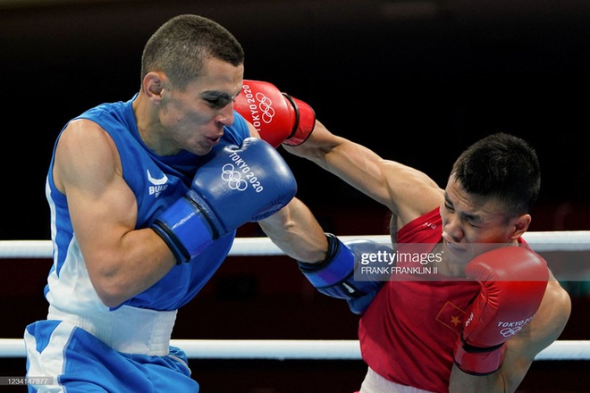 VĐV boxing Việt Nam san bằng kỷ lục tồn tại 33 năm ở Olympic - Ảnh 1.