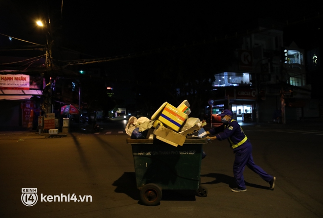 Trực tiếp: Toàn cảnh đường phố Sài Gòn sau 18h tối nay (26/7) - Ảnh 4.