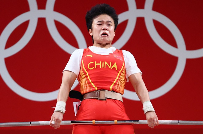 Netizen Trung Quốc nổi giận vì nhà vô địch Olympic bị truyền thông châu Âu chụp ảnh xấu - Ảnh 1.