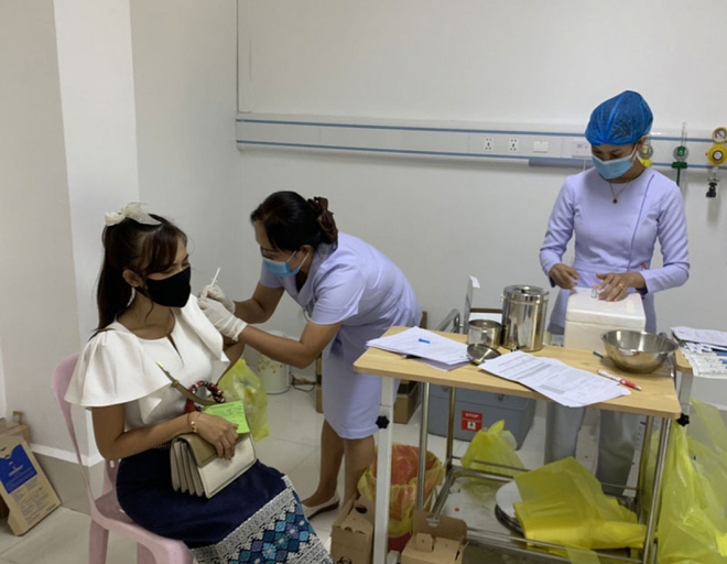 Lào ghi nhận số ca mắc Covid-19 trong ngày cao nhất từ trước tới nay - Ảnh 1.