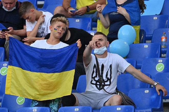 Tuyển Anh nghiền nát Ukraine, vào bán kết Euro 2020 - Ảnh 17.