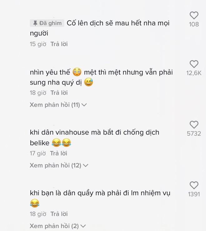 M&agrave;n cao hứng nhảy nh&oacute;t si&ecirc;u y&ecirc;u của chiến sĩ chống dịch: &ldquo;Liều vaccine&rdquo; t&iacute;ch cực g&acirc;y b&atilde;o c&otilde;i mạng, thu h&uacute;t gần 3 triệu lượt xem - Ảnh 5.