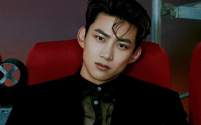 R&ugrave;ng m&igrave;nh nghe Taecyeon (2PM) kể chuyện gặp fan cuồng x&ocirc;ng v&agrave;o kh&aacute;ch sạn khi đang... ngủ khỏa th&acirc;n - Ảnh 4.