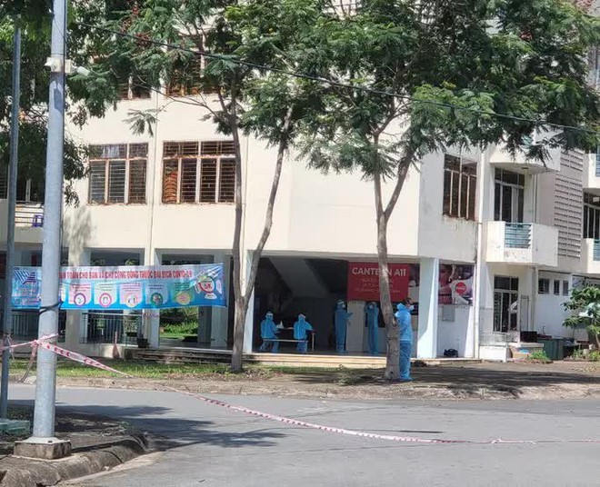 Nếu được th&iacute; điểm, TP.HCM sẽ c&aacute;ch ly F1 tại nh&agrave; ở những quận, huyện n&agrave;o? - Ảnh 1.