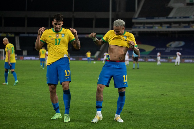 Brazil gi&agrave;nh v&eacute; v&agrave;o chơi trận chung kết Copa America - Ảnh 2.