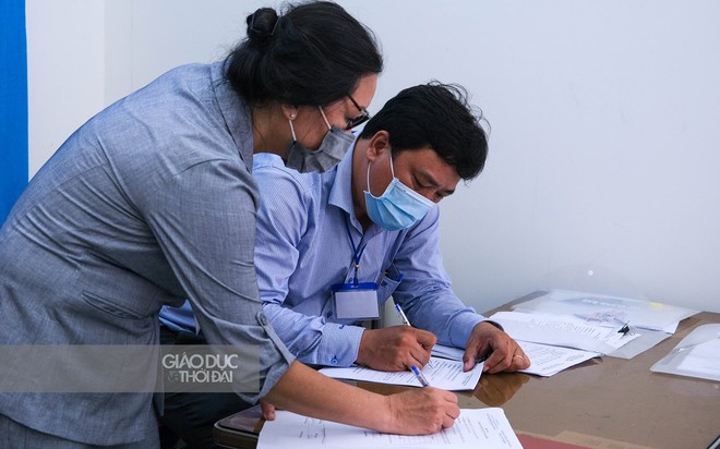 Hành trình chuyển đề thi an toàn từ đầu đến cuối - Ảnh 2.