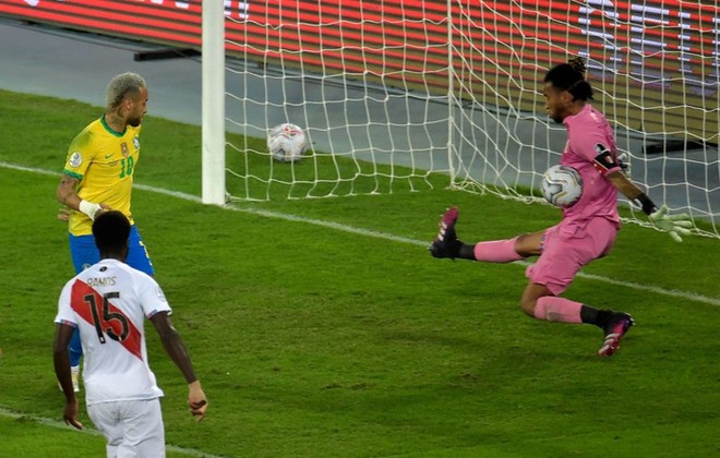 Brazil gi&agrave;nh v&eacute; v&agrave;o chơi trận chung kết Copa America - Ảnh 8.