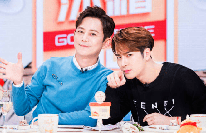 Khẩu chiến gay gắt: Jackson Wang bị bắt l&agrave;m ngựa cho mỹ nam Tam Sinh Tam Thế cưỡi, MC quốc d&acirc;n cũng ăn gạch - Ảnh 5.