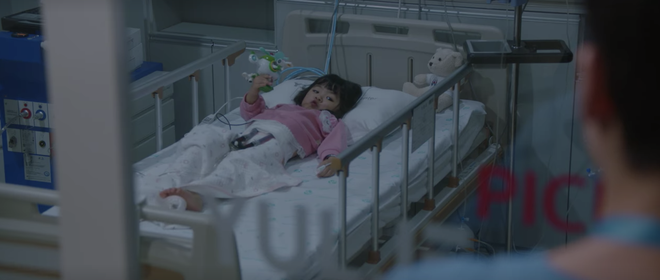Hospital Playlist 2 tập 4 biến nặng: Ik Sun chia tay Jun Wan đầy xót xa, thực chất là để che giấu bệnh tình nghiêm trọng - Ảnh 9.