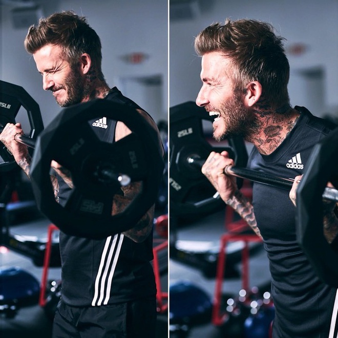 David Beckham khiến các fan điêu đứng bằng loạt hình cực chất tuổi 46, nói một câu nghe biết ngay đang hồi xuân - Ảnh 4.