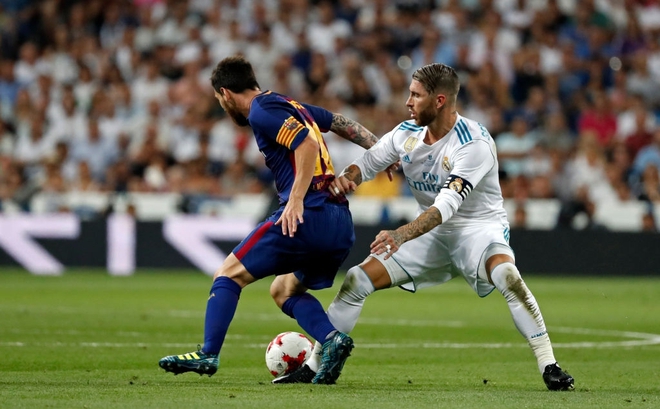 Từng chặt chém Messi kinh khủng nhất, Vua thẻ đỏ Sergio Ramos giờ lại tích cực nịnh bợ đồng đội mới ở PSG - Ảnh 9.