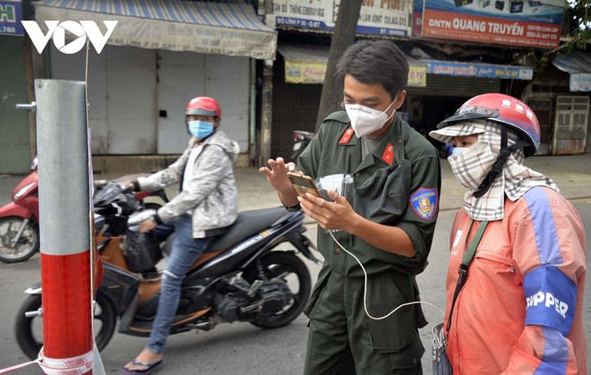 Bộ C&ocirc;ng an n&oacute;i g&igrave; về &ugrave;n ứ ở TP.HCM khi thực hiện kiểm tra di biến động d&acirc;n cư - Ảnh 2.