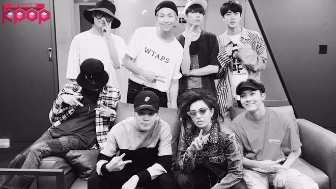 Khung hình gây nổ của sao Hàn và quốc tế: BTS - G-Dragon toàn bạn khủng, ghen tị vì Justin hôn Dara, Loki thân mật với Tiffany - Ảnh 9.