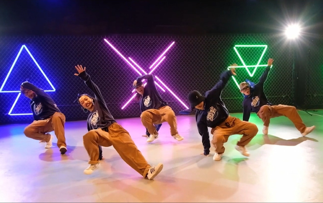 Lan tỏa tinh thần &ldquo;All in&rdquo; với h&agrave;ng loạt clip cover m&atilde;n nh&atilde;n - Ảnh 1.