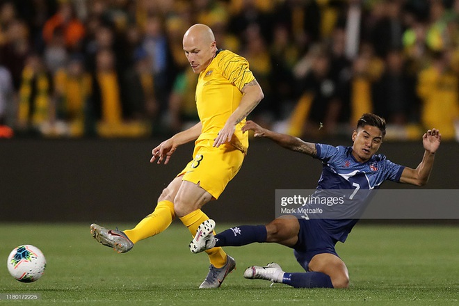 HLV Australia kêu cứu trước trận gặp tuyển Việt Nam - Ảnh 1.